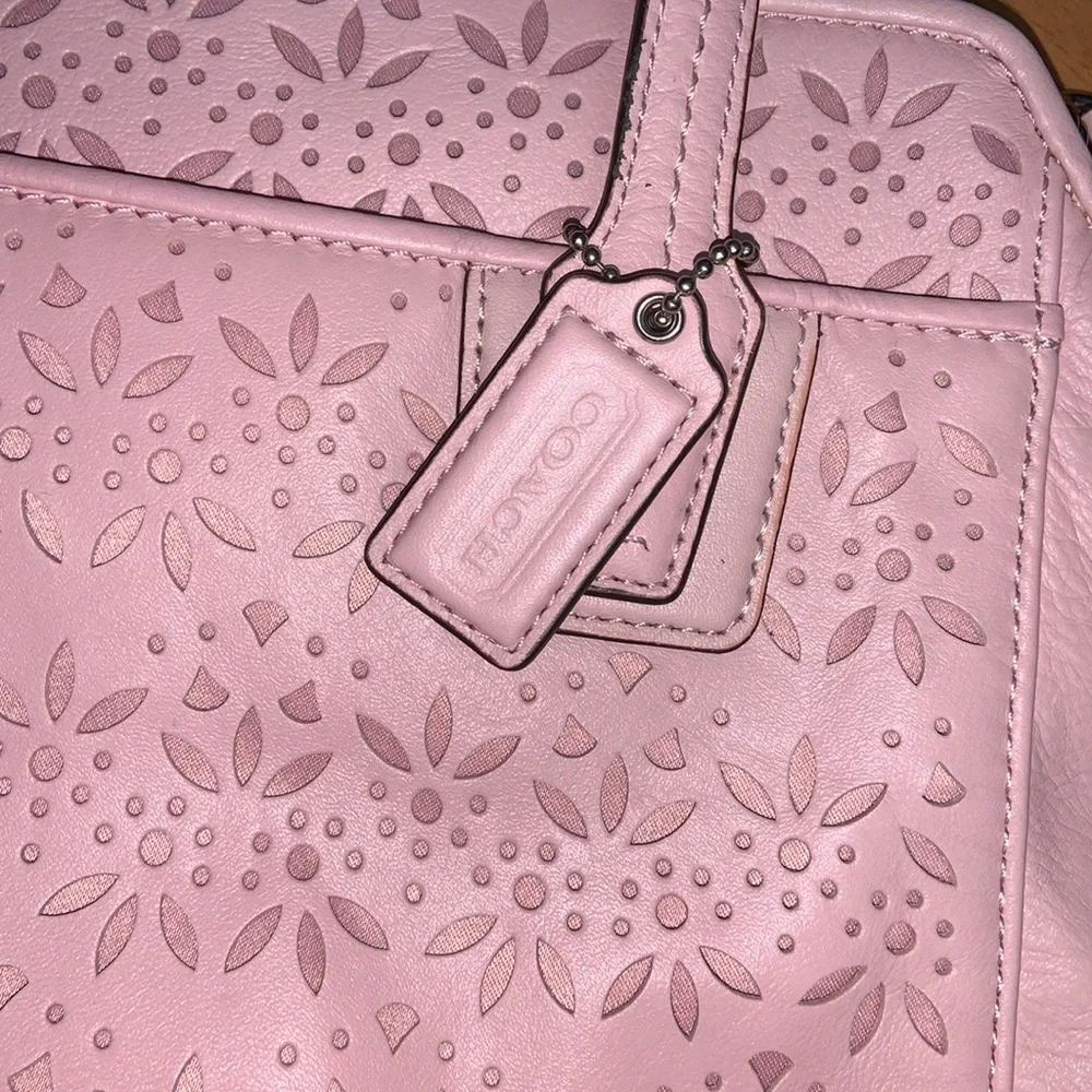 NWT Coach Taylor Eyelet Mini Tote with Crossbody Strap